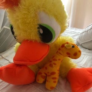 Duck/Giraffe stuffy combo